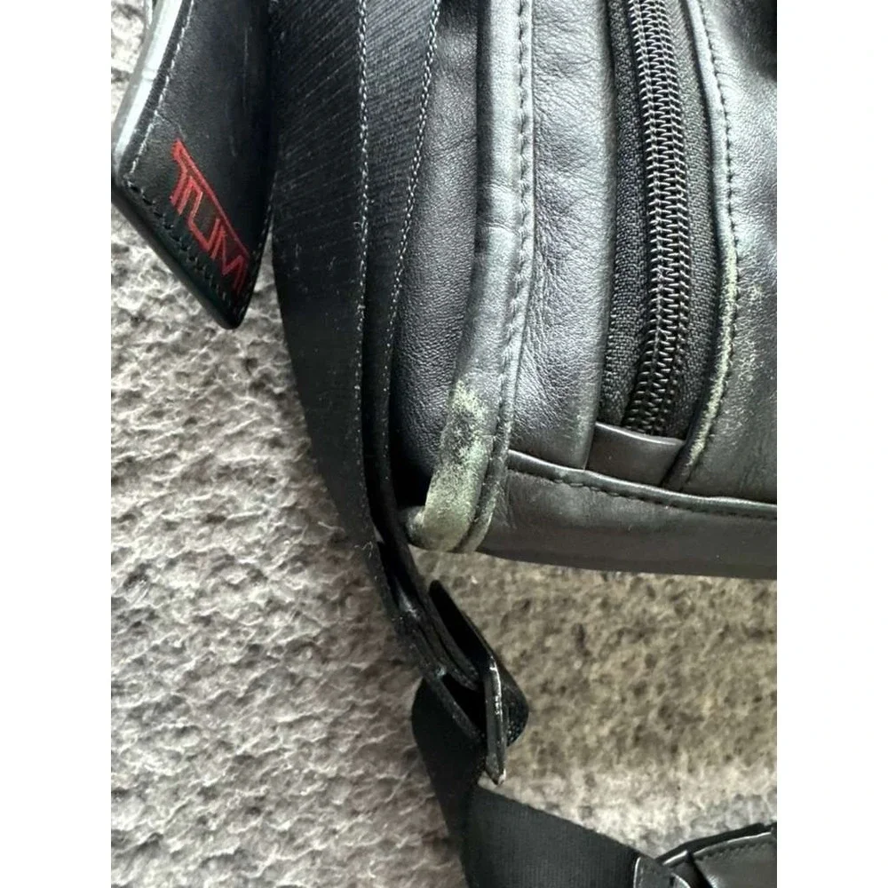 Tumi pre owned